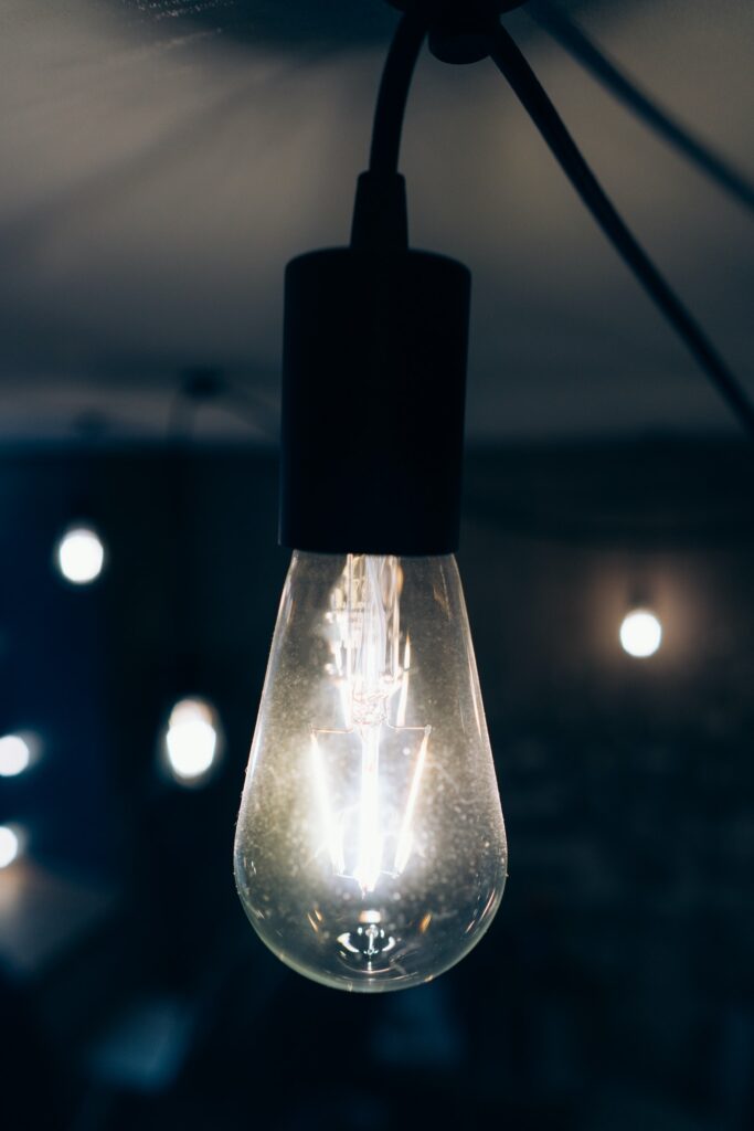 Burning an incandescent edison lamp